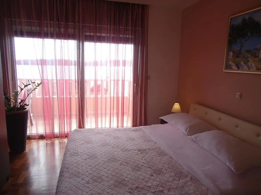 Apartment Villa Queen Trogir Croatia