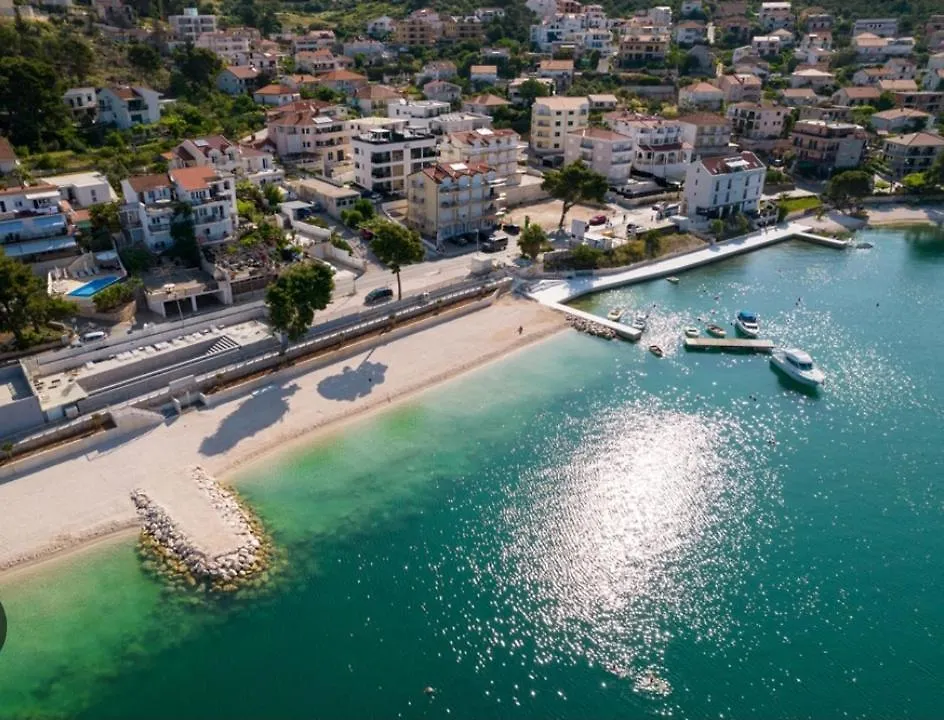 Villa Queen Trogir 0*,